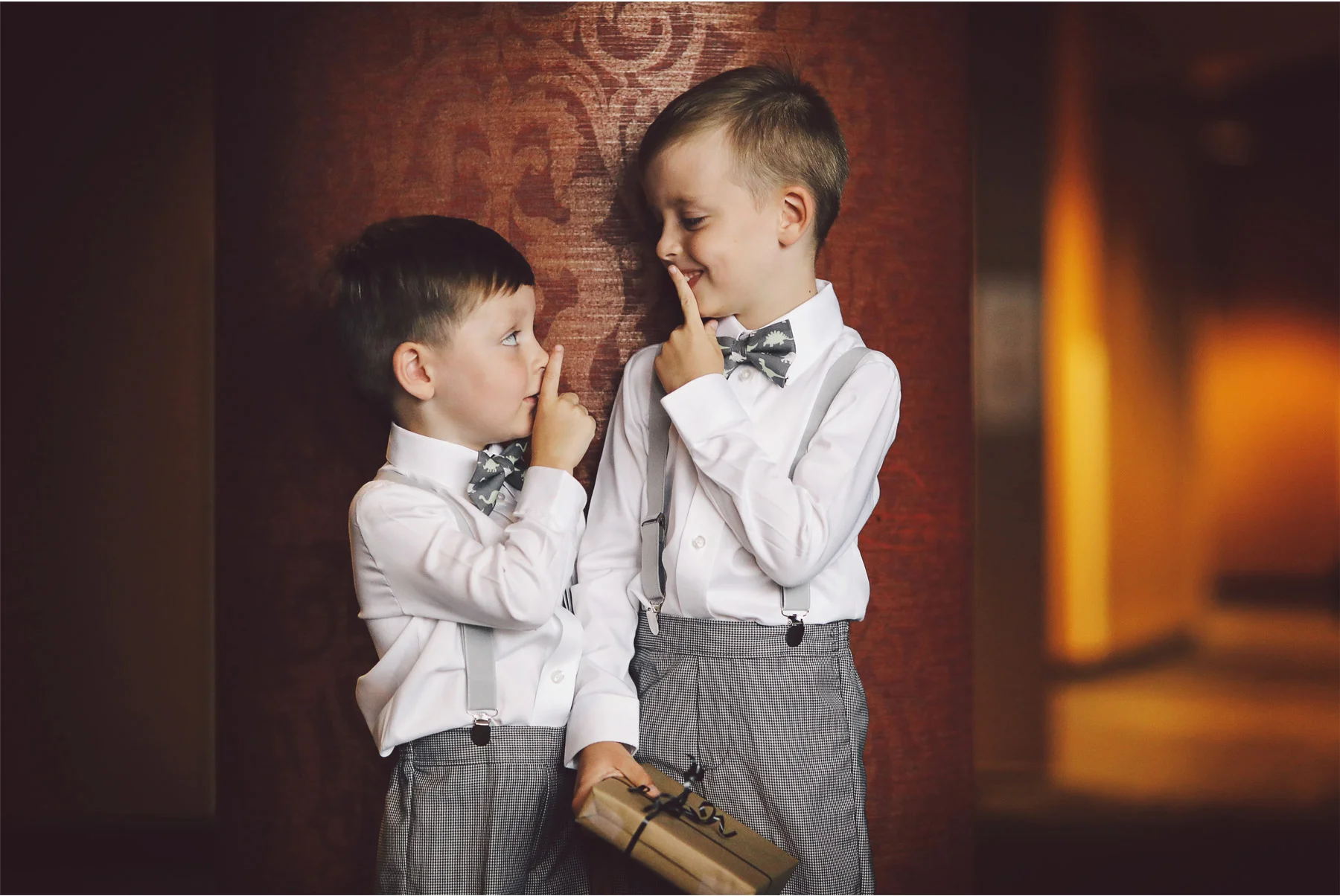 03-St-Paul-Minnesota-Wedding-Photography-by-Vick-Photography-Science-Museum-Dinosaur-Wedding-Dino-Bow-Ties-Stephanie-and-Scott.jpg