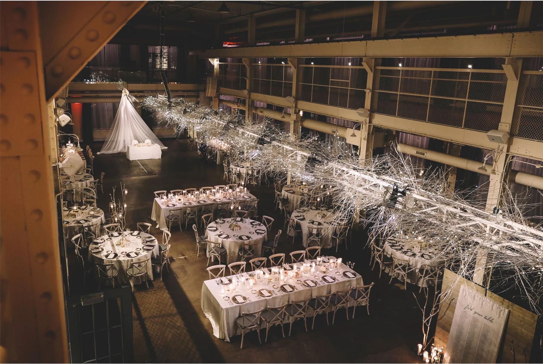 17-Minneapolis-Minnesota-Wedding-Photographer-by-Vick-Photography--Reception-Tables-Winter-Wedding-Machine-Shop-Alyssa-and-Garron.jpg