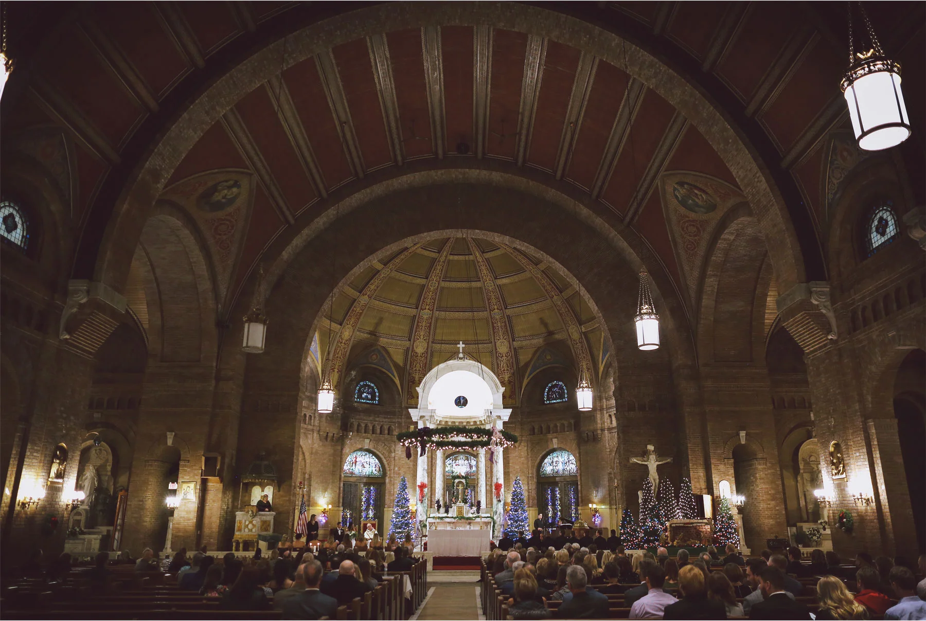 13-Minneapolis-Minnesota-Wedding-Photographer-by-Vick-Photography-Church-of-Incarnation-Ceremony-Maggie-and-Matt.jpg
