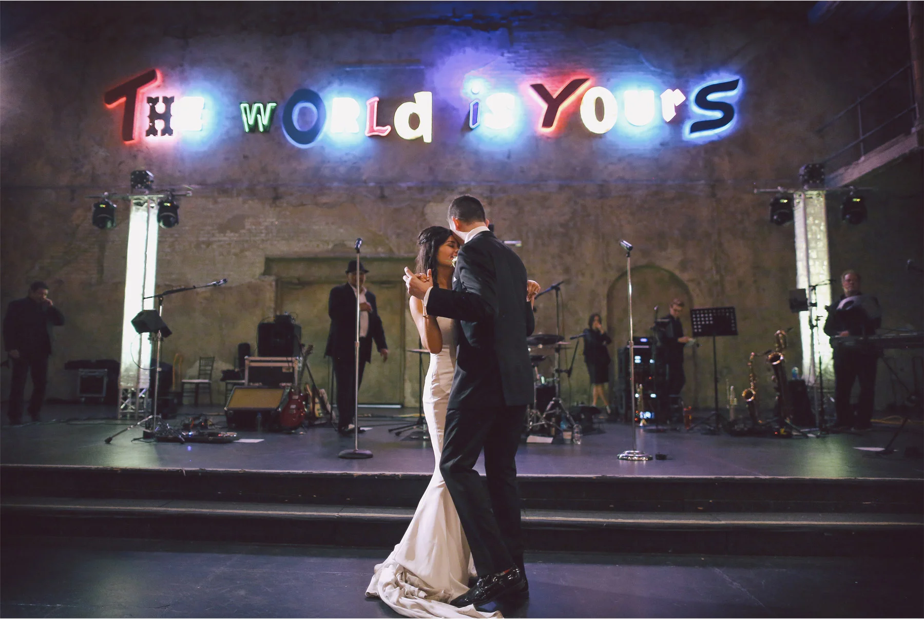 23-Minneapolis-Minnesota-Wedding-Photographer-by-Vick-Photography-Reception-Aria-First-Dance-Maggie-and-Matt.jpg