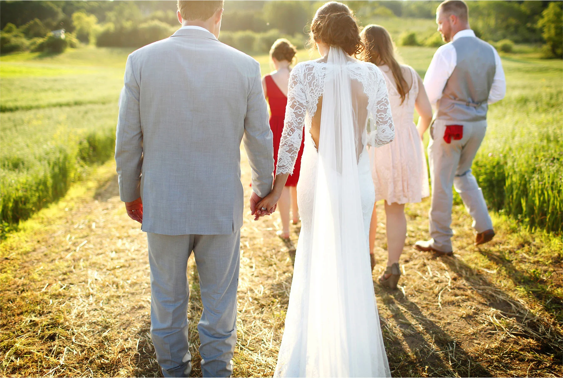 27-South-Haven-Minnesota-Wedding-Photographer-by-Andrew-Vick-Photography-Summer-Tomala-Farm-Field-Bride-Groom-Bridal-Party-Renee-and-Bobb.jpg