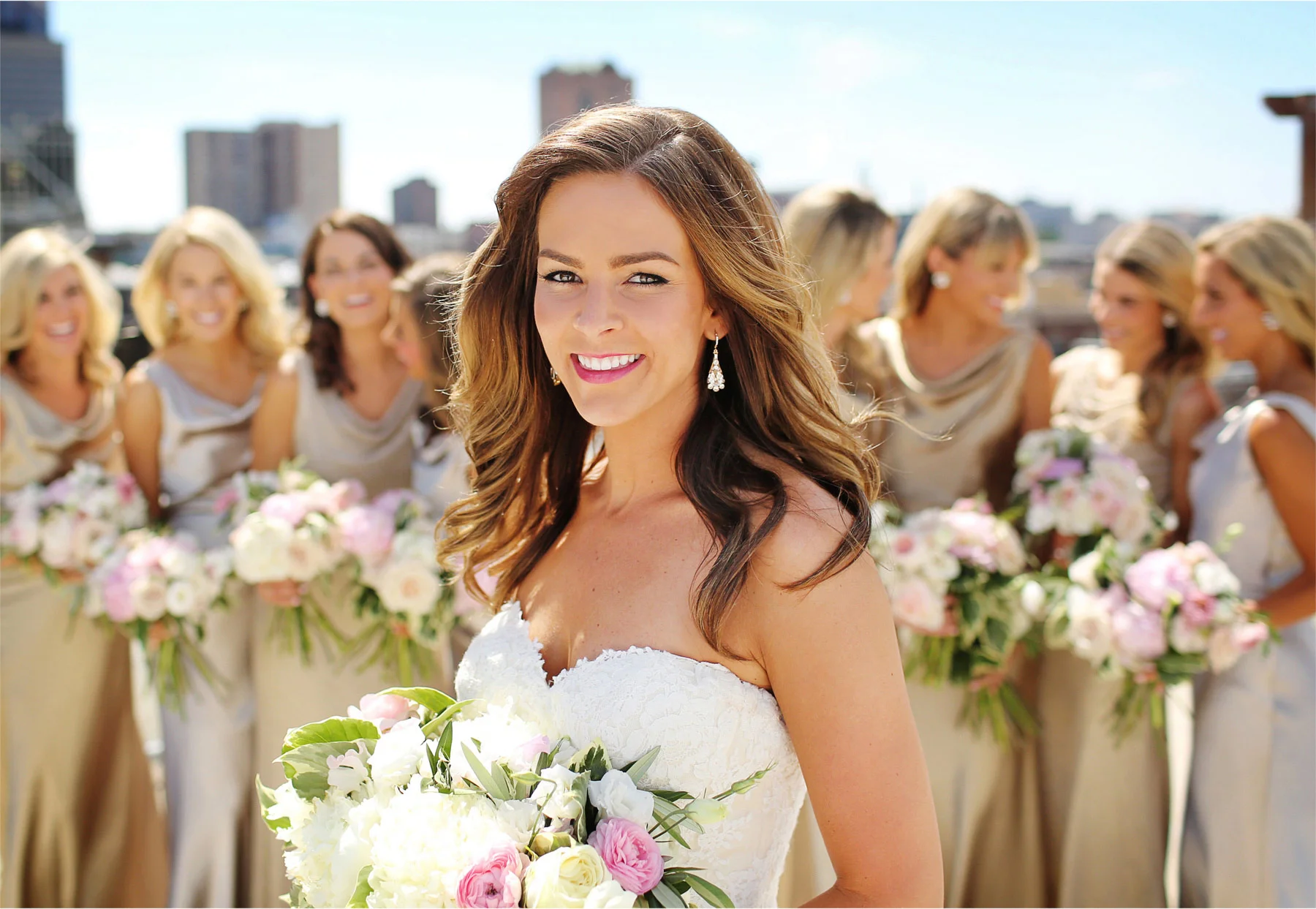 11-Saint-Paul-Minnesota-Wedding-Photographer-by-Andrew-Vick-Photography-Summer-Bride-Bridesmaids-Flowers-Molly-and-Dan.jpg