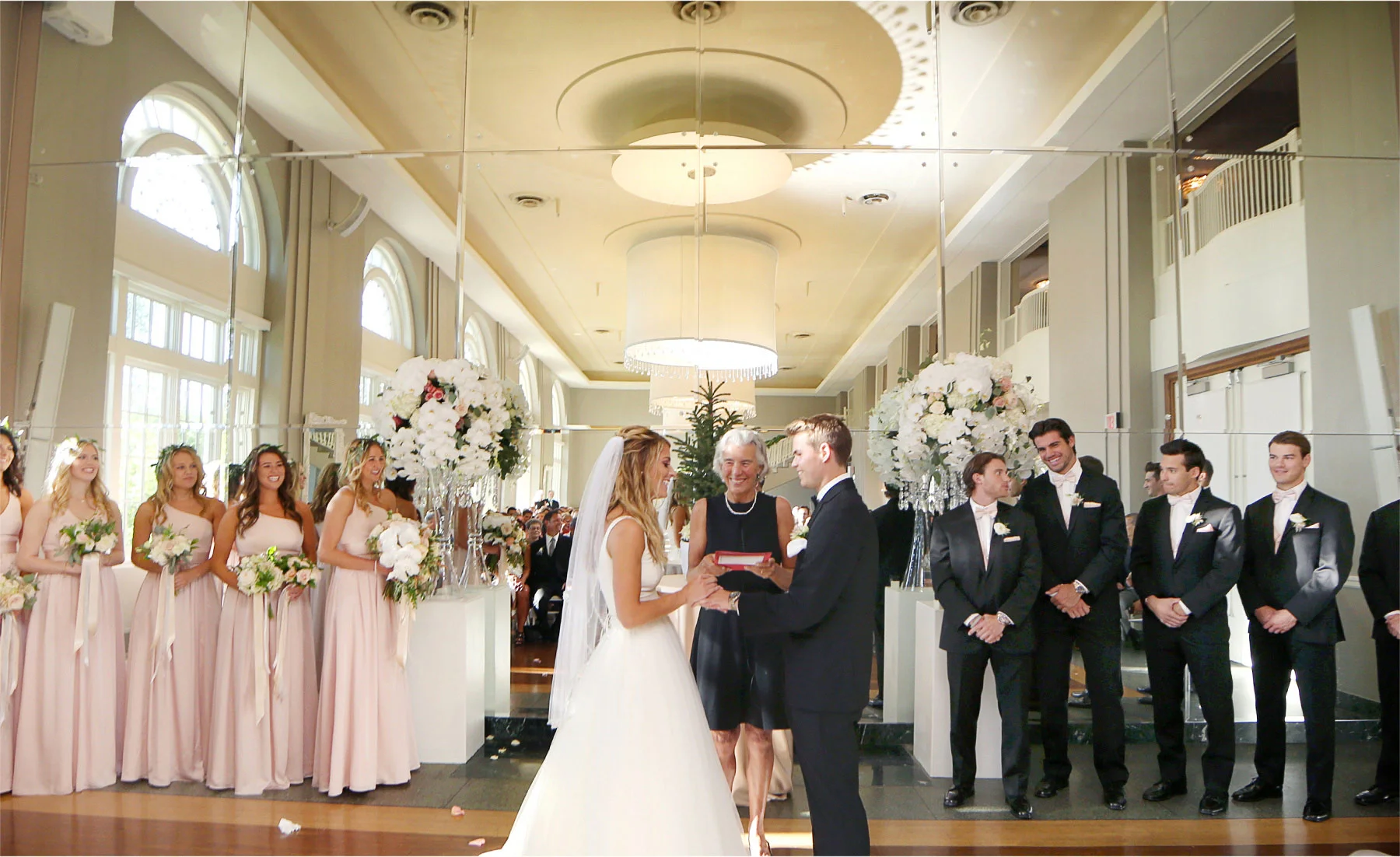 14-Minneapolis-Minnesota-Wedding-Photographer-by-Andrew-Vick-Photography-Summer-Calhoun-Beach-Club-Ceremony-Bride-Groom-Bridal-Party-Vows-Rings-Lexie-and-James.jpg