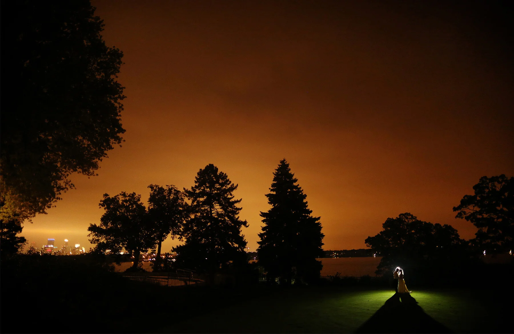 25-Minneapolis-Minnesota-Wedding-Photographer-by-Andrew-Vick-Photography-Fall-Autumn-Minikahda-Club-Golf-Course-Night-Embrace-Lake-Calhoun-Downtown-Skyline-Krissy-and-James.jpg