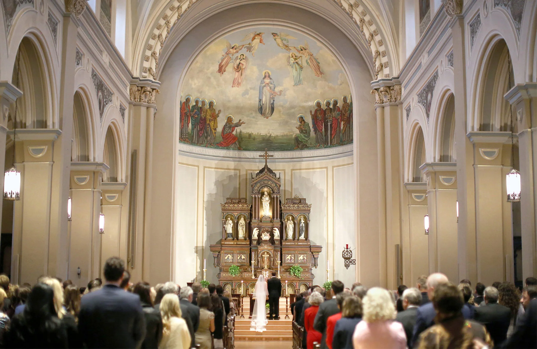 07-Saint-Paul-Minnesota-Wedding-Photographer-by-Andrew-Vick-Photography-Fall-Autumn-Church-of-the-Assumption-Ceremony-Bride-Groom-Kathryn-and-Sam.jpg