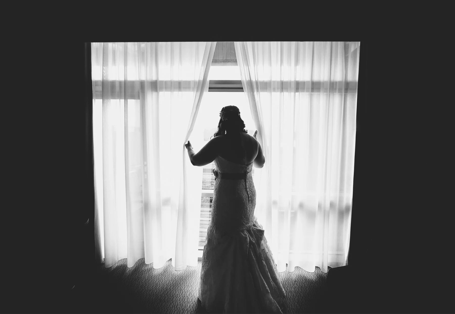 18-Kilarney-Ireland-Wedding-Photographer-by-Andrew-Vick-Photography-Fall-Autumn-Destination-Getting-Ready-Bride-Black-and-White-Becca-and-Donal.jpg