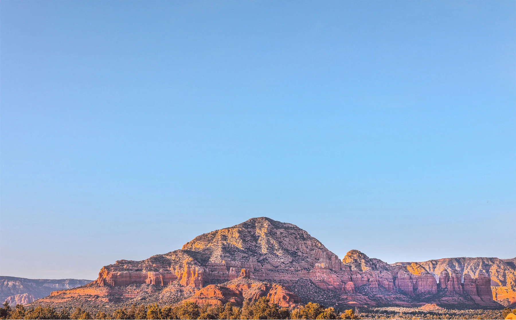 04-Sedona-Arizona-Wedding-Photographer-by-Andrew-Vick-Photography-Spring-Landscape-Mountains-Barbara-and-Mike.jpg
