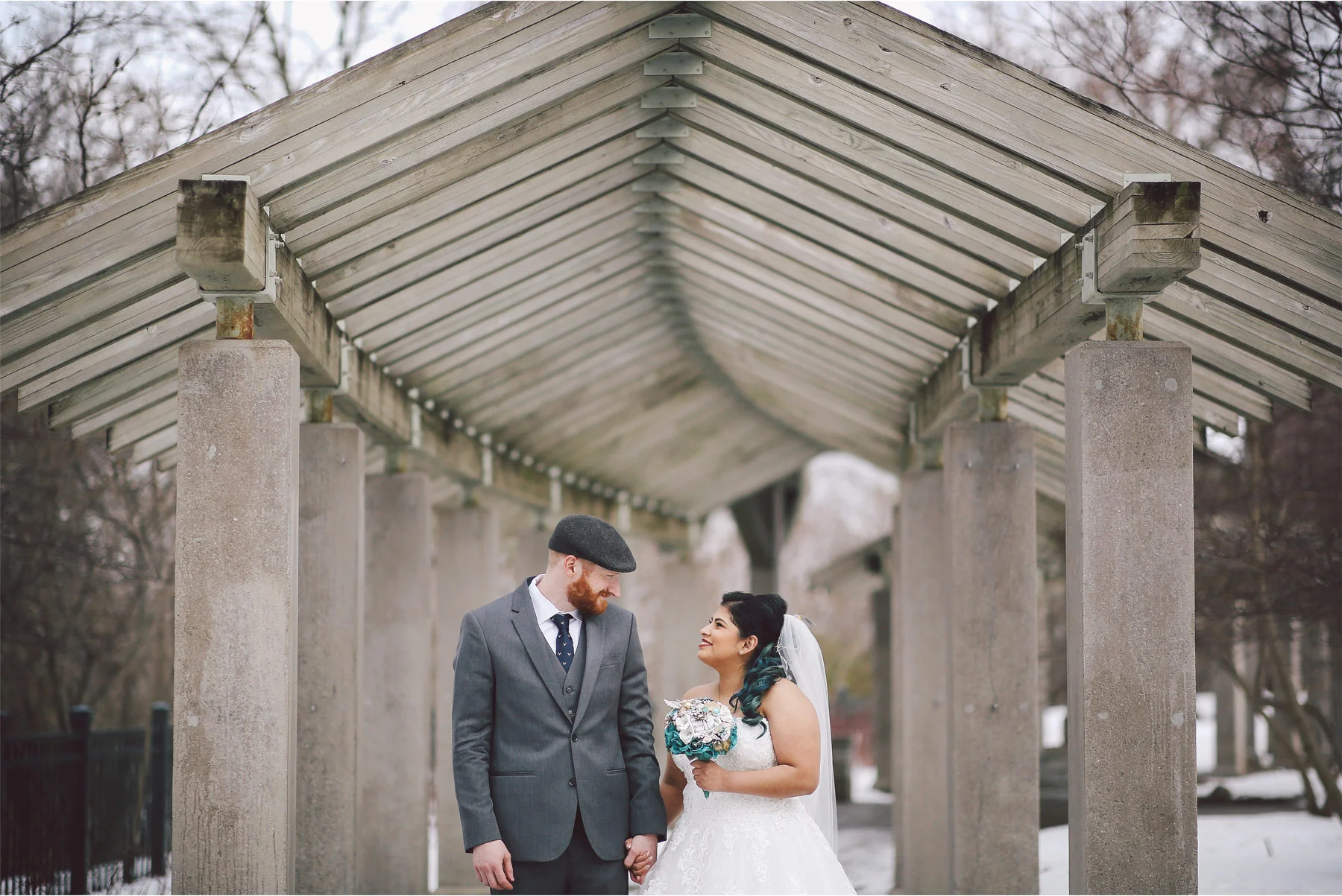 06-Saint-Paul-Minnesota-Wedding-Photography-by-Vick-Photography-Winter-Bride-Groom-Elena-and-Doug.jpg