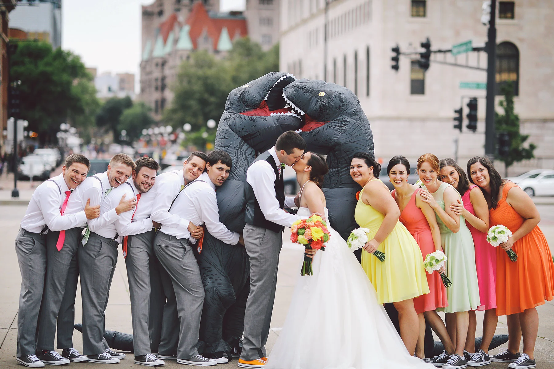minnesota-wedding-vick-photography-dinosaur-saint-paul.jpg