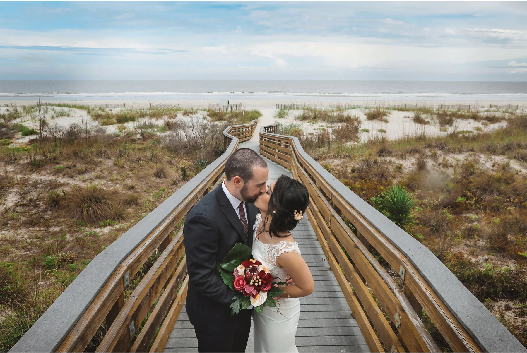 08-South-Carolina-Wedding-by-Vick-Photography-Hilton-Head-Island-Omni-Oceanfront-Hotel-Destination-First-Look-Beach-Ocean-Boardwalk-Tropical-Felyn-and-Will.jpg