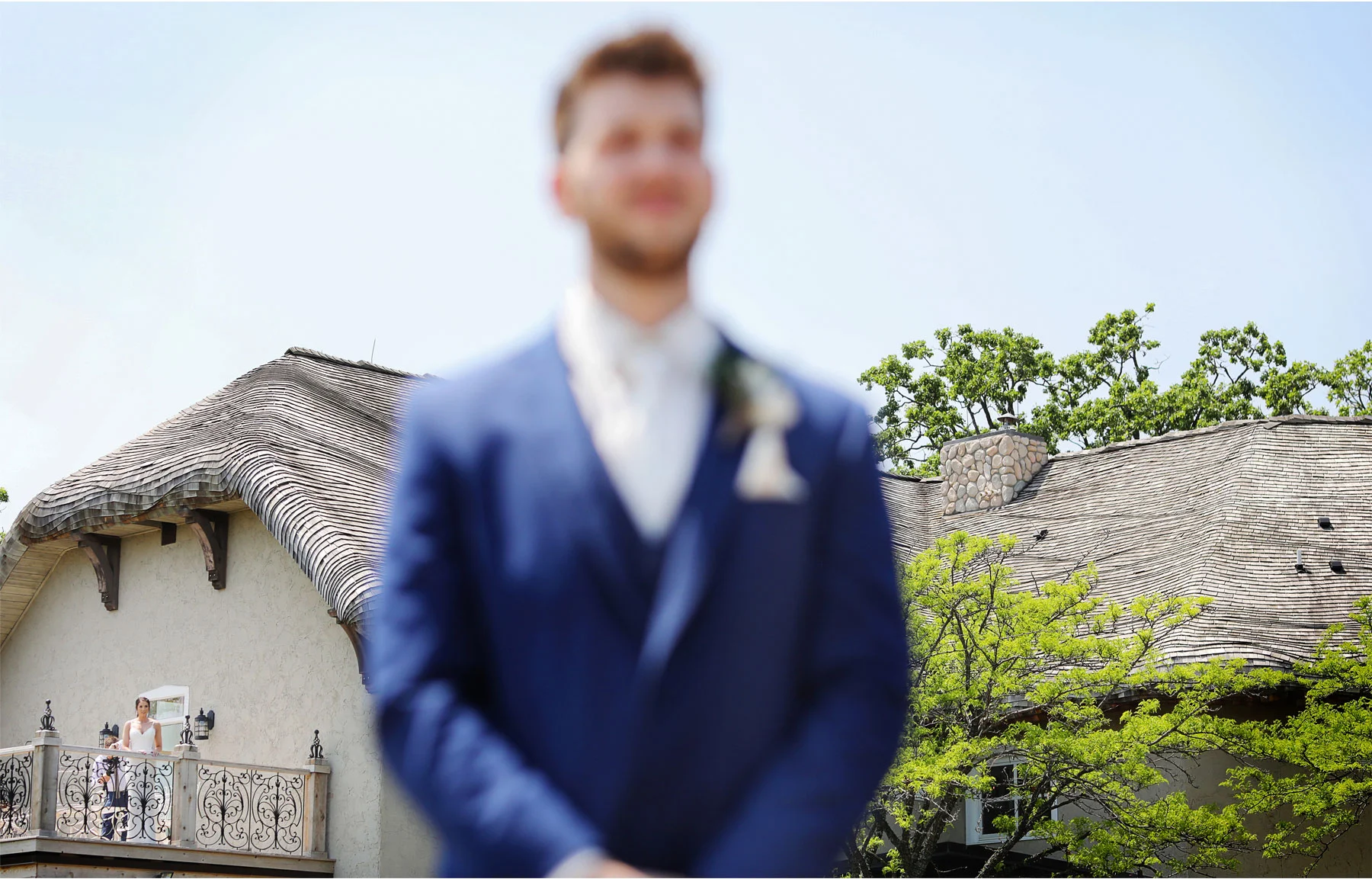 03-Minneapolis-Minnesota-Wedding-Andrew-Vick-Photography-Bavaria-Downs-Rustic-First-Look-Bride-Groom-Paige-and-Blake.jpg