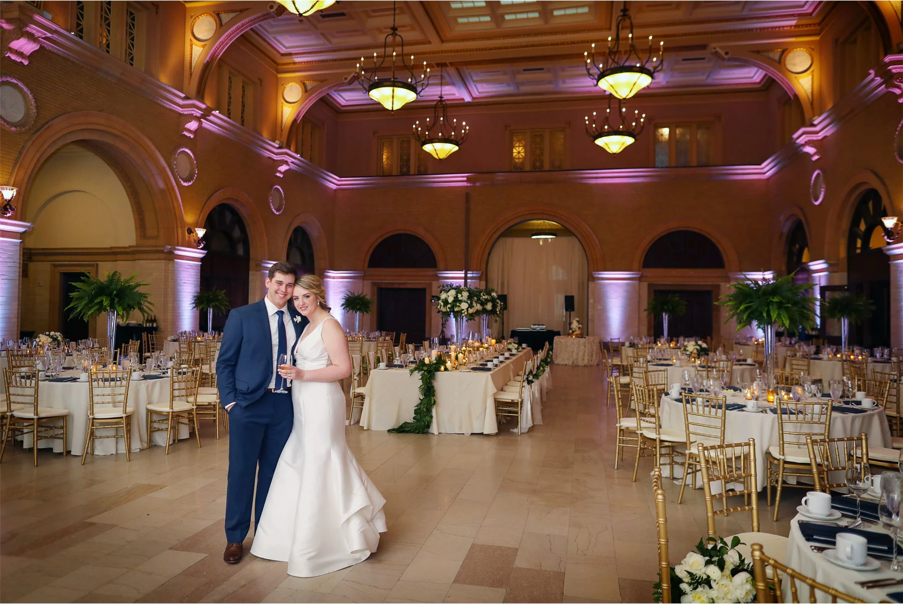 19-Minneapolis-Minnesota-Wedding-Vick-Photography-The-Depot-Reception-Room-Amelia-and-Alexander.jpg