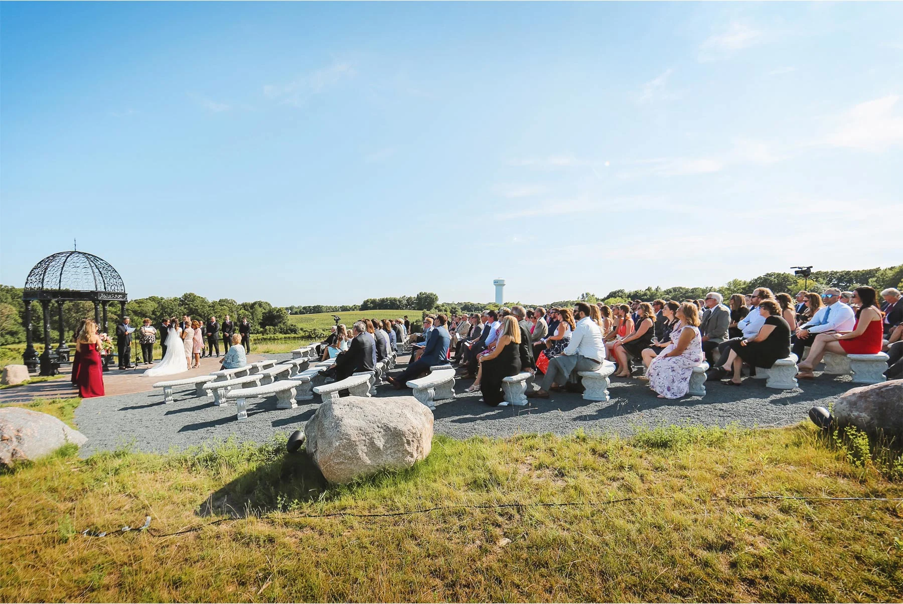 13-Weding-by-Vick-Photography-Minneapolis-Minnesota-Bavaria-Downs-Outdoor-Summer-Ceremony-Rebecca-and-Mark.jpg
