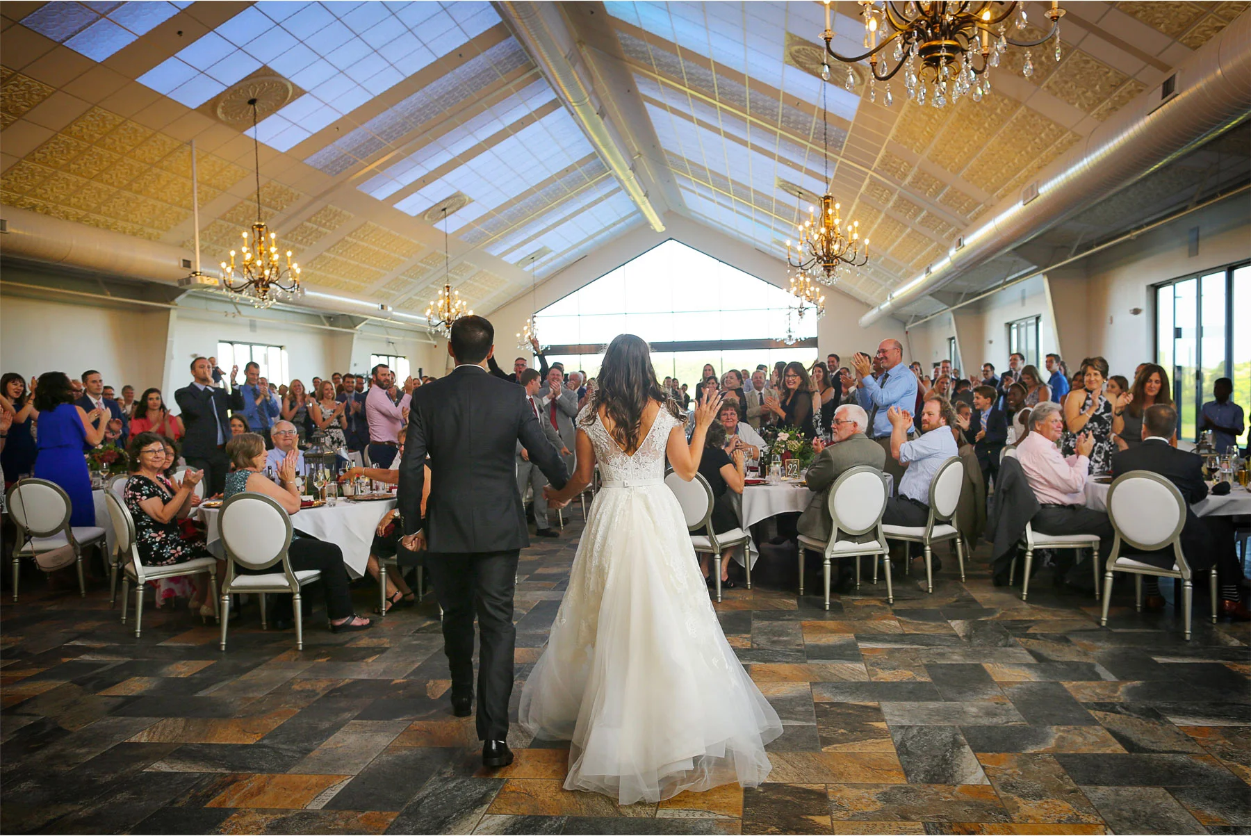 17-Weding-by-Vick-Photography-Minneapolis-Minnesota-Bavaria-Downs-Reception-Bride-Groom-Rebecca-and-Mark.jpg