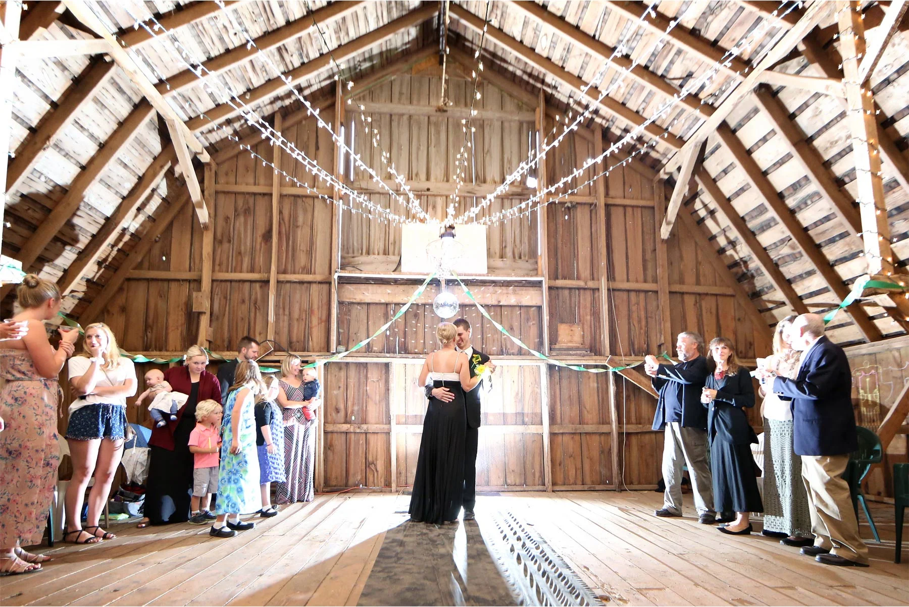 08-Vick-Photography-Proposal-Session-Engagement-Family-Farm-Prom-Dance-Barn-Kasie-and-Josh.jpg