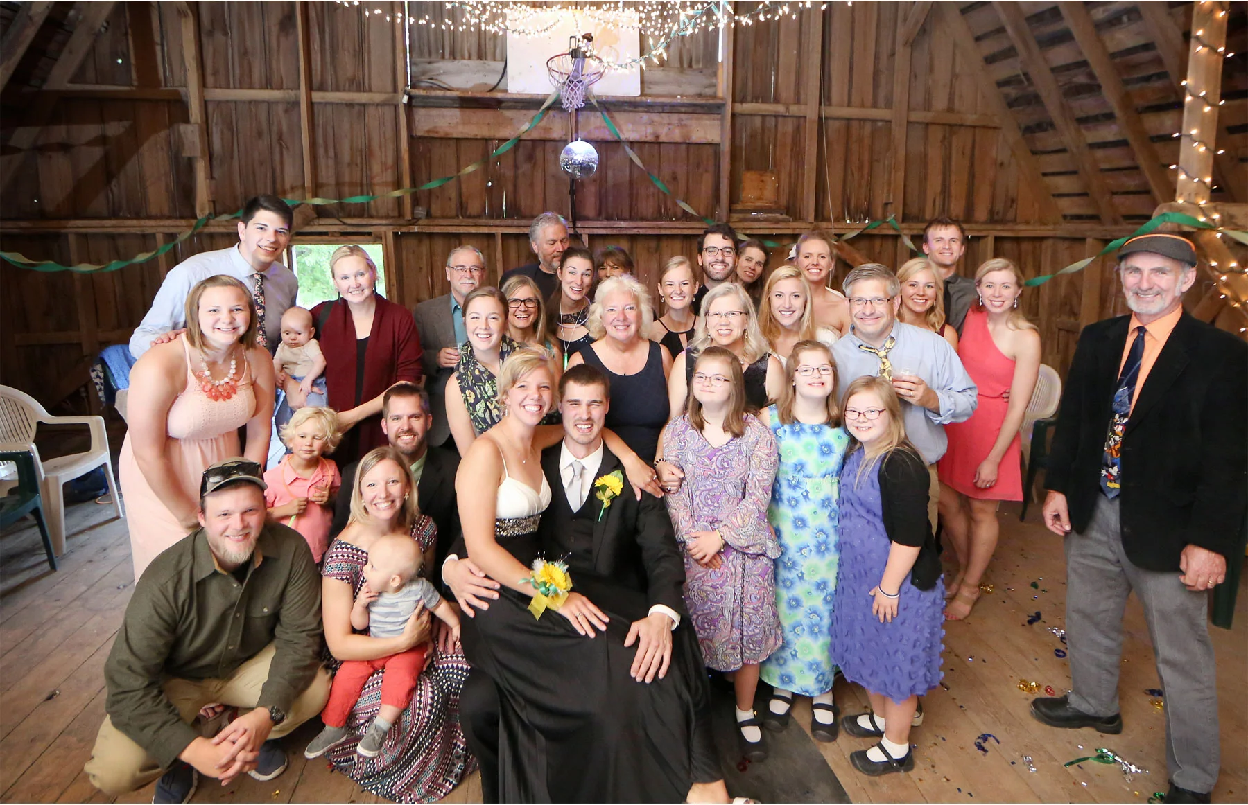 16-Vick-Photography-Proposal-Session-Engagement-Family-Farm-Prom-Family-Barn-Kasie-and-Josh.jpg
