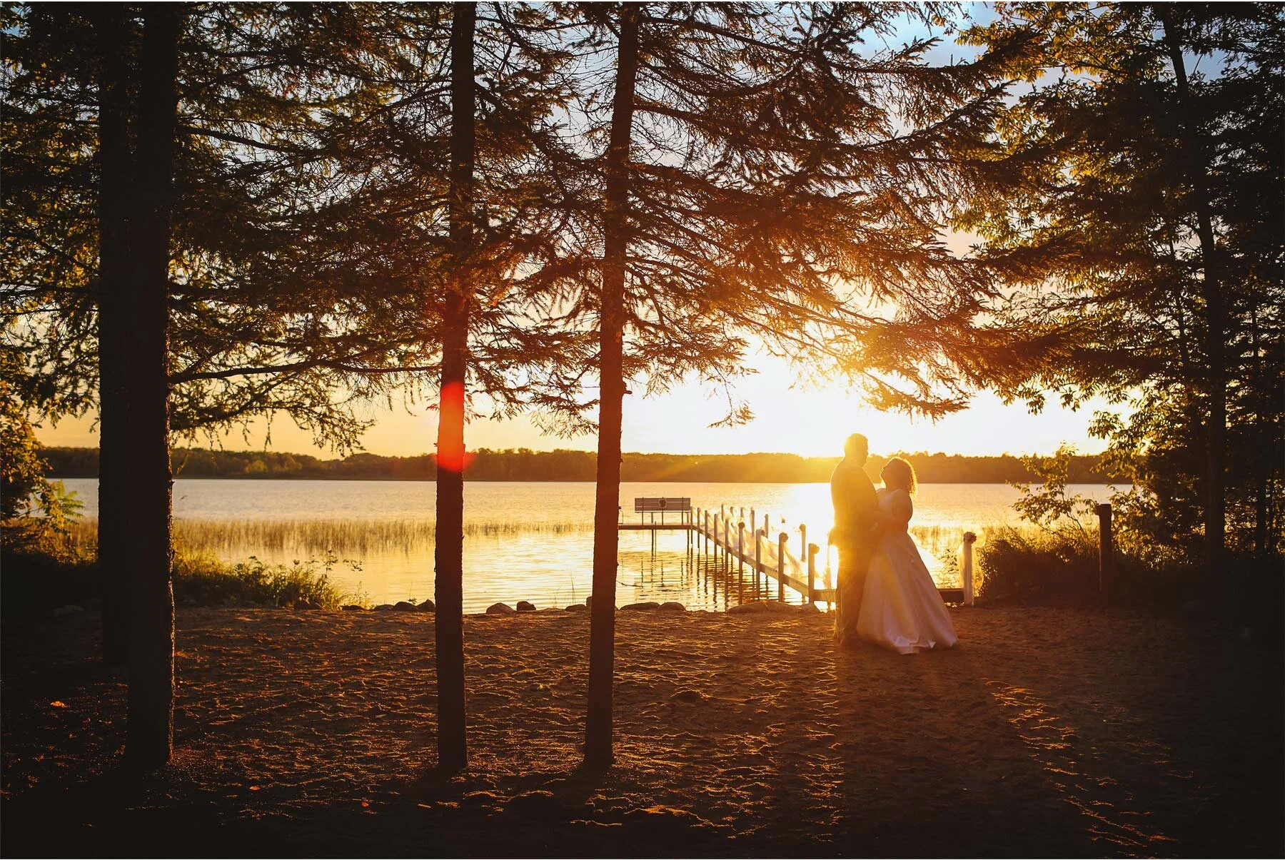 22-Vick-Photography-Wedding-Brainerd-Minnesota-Cabin-Woods-Rustic-Sunset-Lake-Trees-Kaycee-and-Mitchell.jpg