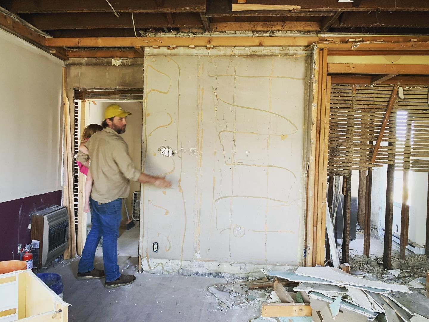 The reno is ramping up at the restaurant. Matt inspects the 170 year old chimney behind the drywall in what will be the Mercantile @thetavernnewwilmington 
Locally made shirts &amp; totes coming soon!