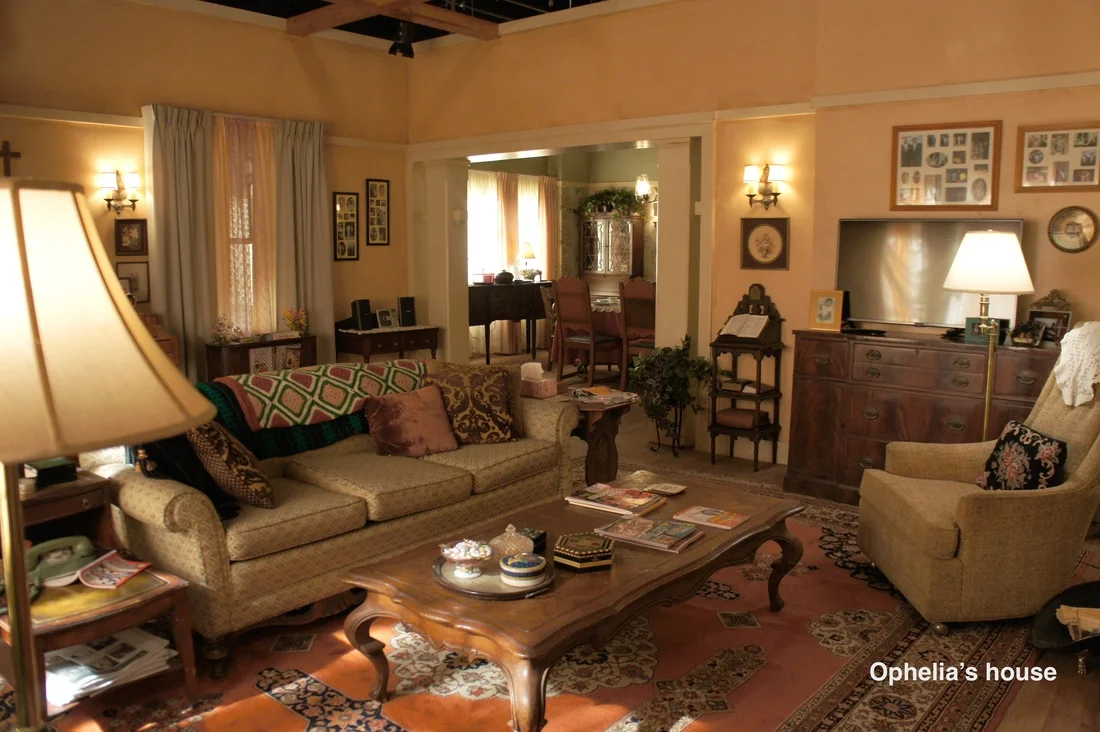 215-harknesshouse-livingrm-2_2_orig.jpg