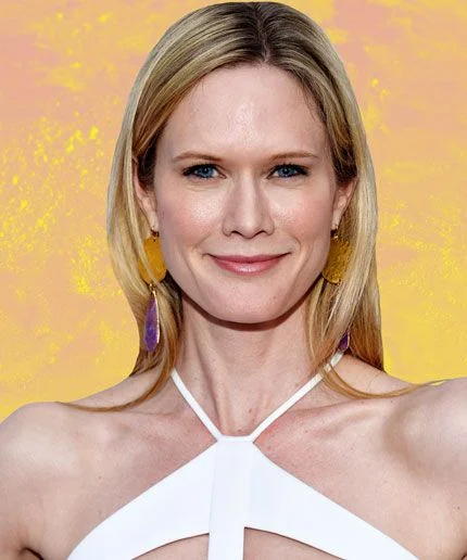 Stephanie March