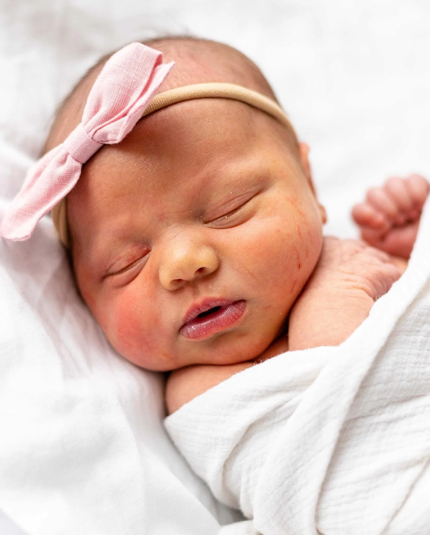 &bull; Edith Frances &bull;
We finally got to meet her last Friday at 2:26am... 3 days before her due date. 
.
It was the longest day but I&rsquo;d do it all over again and again- pain, joy and all. She was born at 7lb 14oz and 19.5 inches. there&rsq