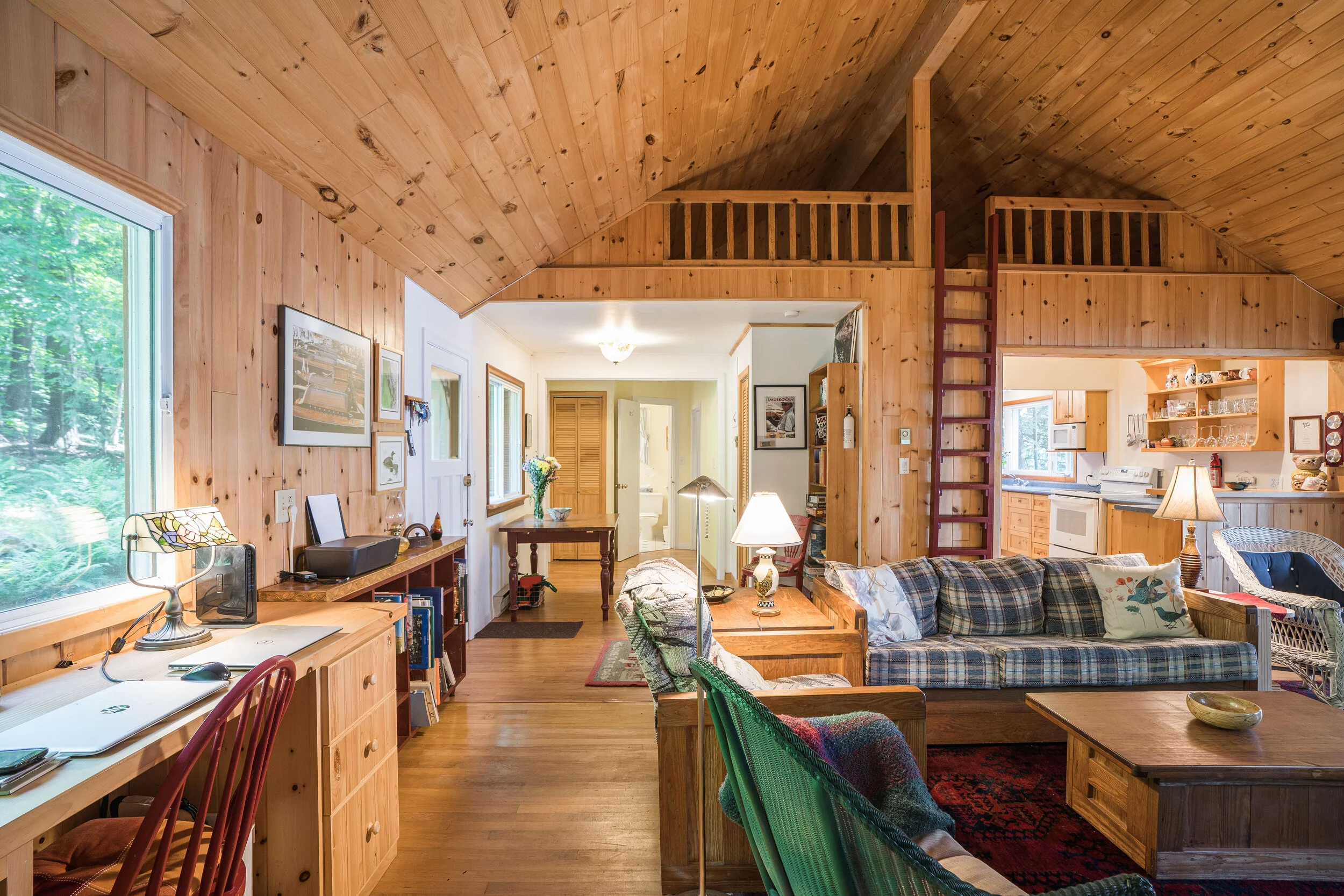 1489 Old Hwy 117 - Baysville - Modern Movement Creative - Mitchell Hubble - Real Estate Photography - 013 - July 14, 2021.jpg