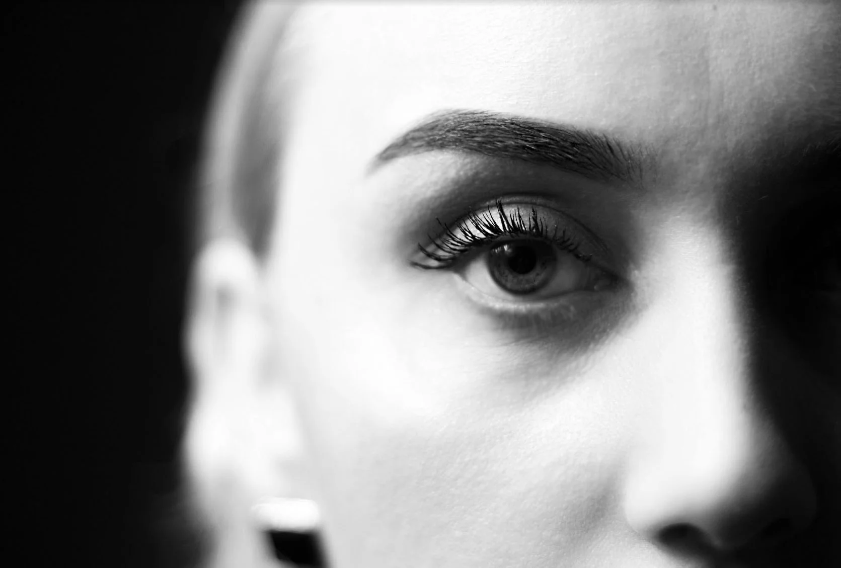 Me_Black_and_White_Eye_.jpg