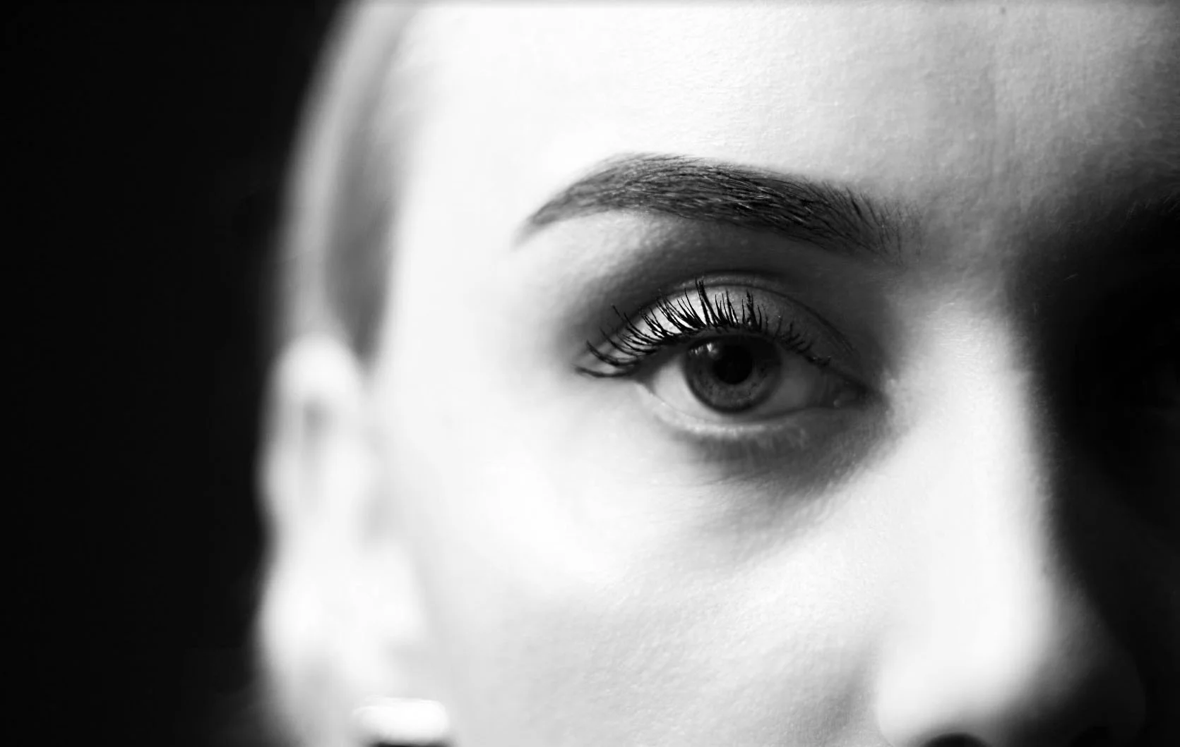 Me_Black_and_White_Eye_.jpg