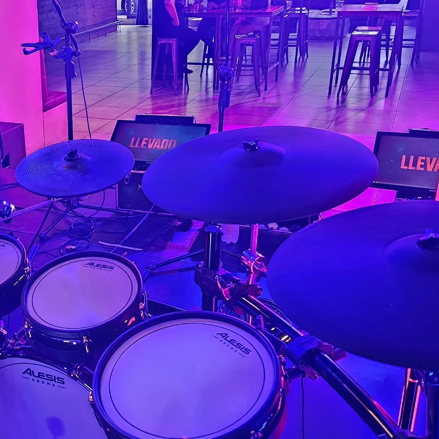 &ldquo;Parents: Go to school, get a job, play it safe.
Me: I found everything they warned me about &mdash; and it&rsquo;s worth it. 🎤🔥
This isn&rsquo;t just a band. This is purpose.&rdquo;