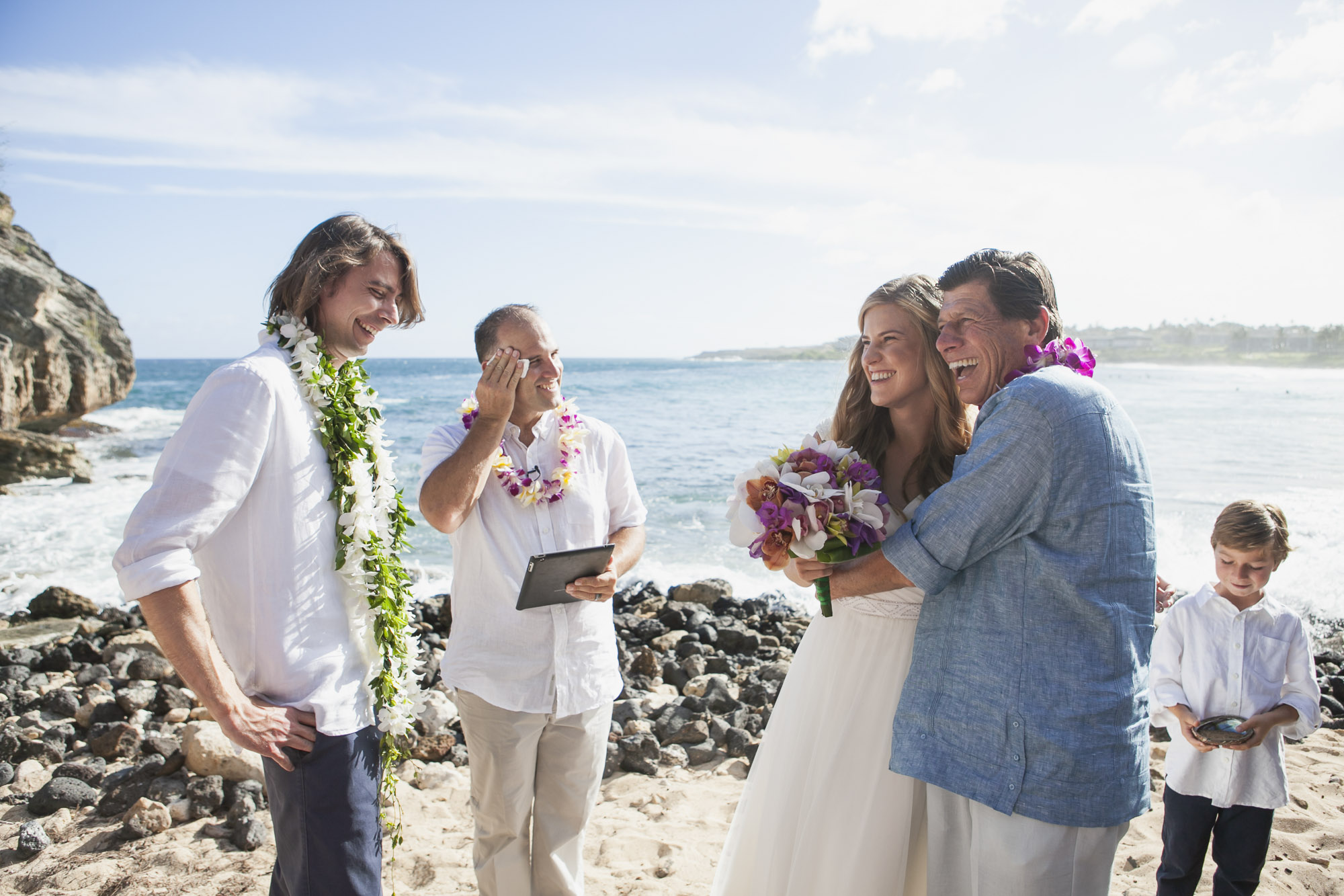 016_Laid_Back_Hawaiian_Beach_Wedding.jpg