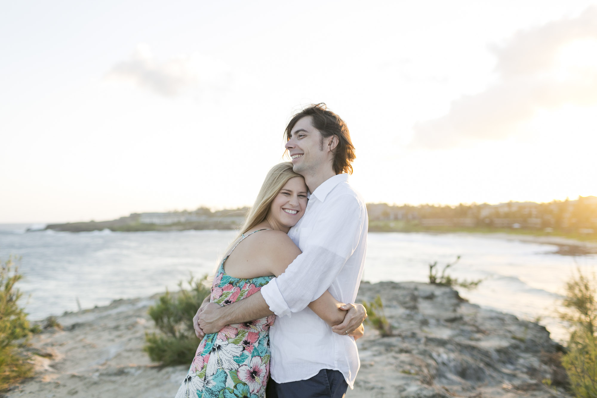 012_Epic_Cliff_Kauai_Beach_Engagement.jpg