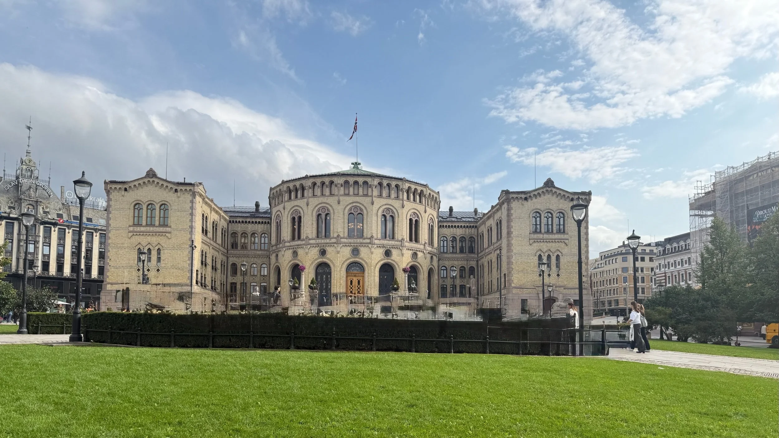 LIM gratulerer Ap og Jonas Gahr Støre med valget