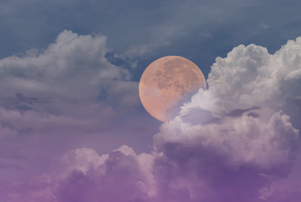 5 Simple Full Moon Rituals You Can Do Tonight