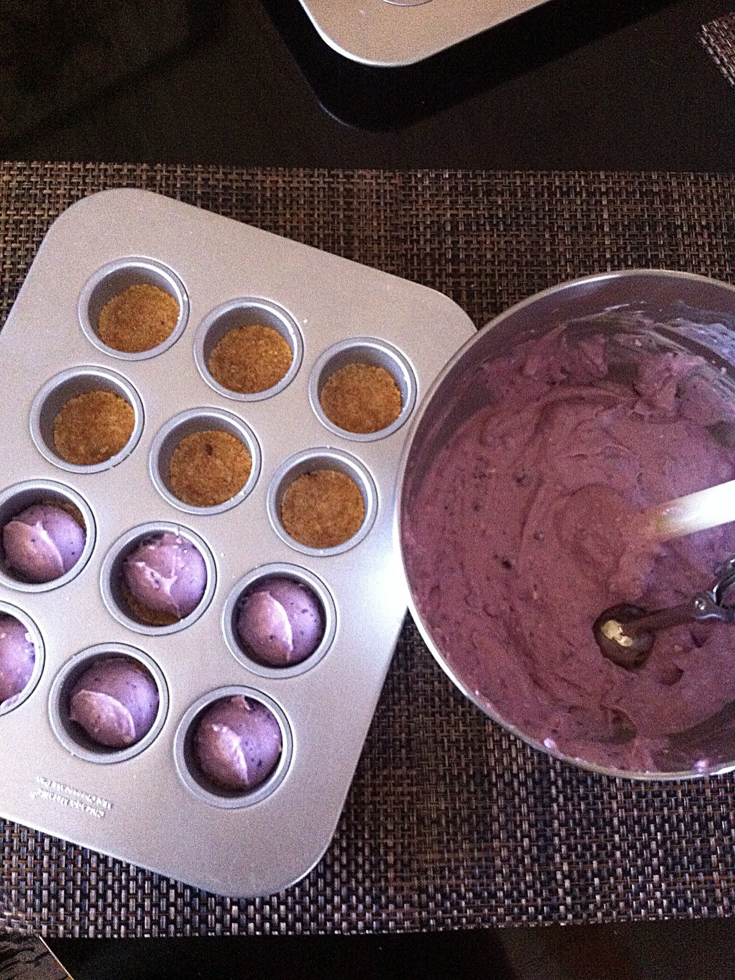 💗BEGINNING ANYWAY- Part 2

💔In 2011, my life changed in a way I never expected.
I became a single parent and had to start over completely.

💙💙💜My children and I moved back home to Hawaii and my world became about stability, creating a sense of n