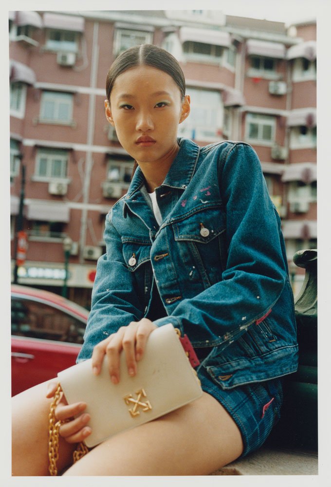 Off White tm shanghai street girl handbag photographer film 胶片 时装 街头Virgil Abloh Wechat capsule collection photography jedizhou_.jpg