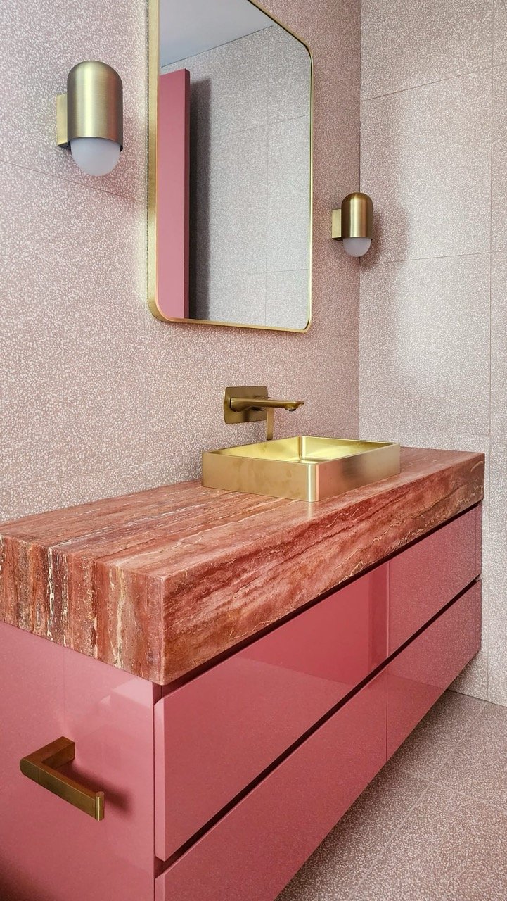 Wolli Family Bathroom.jpeg
