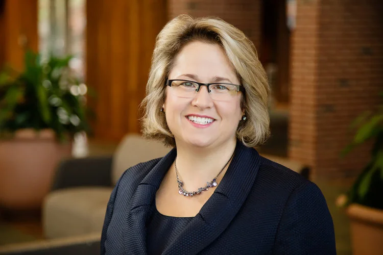 Robin Fretwelll Wilson