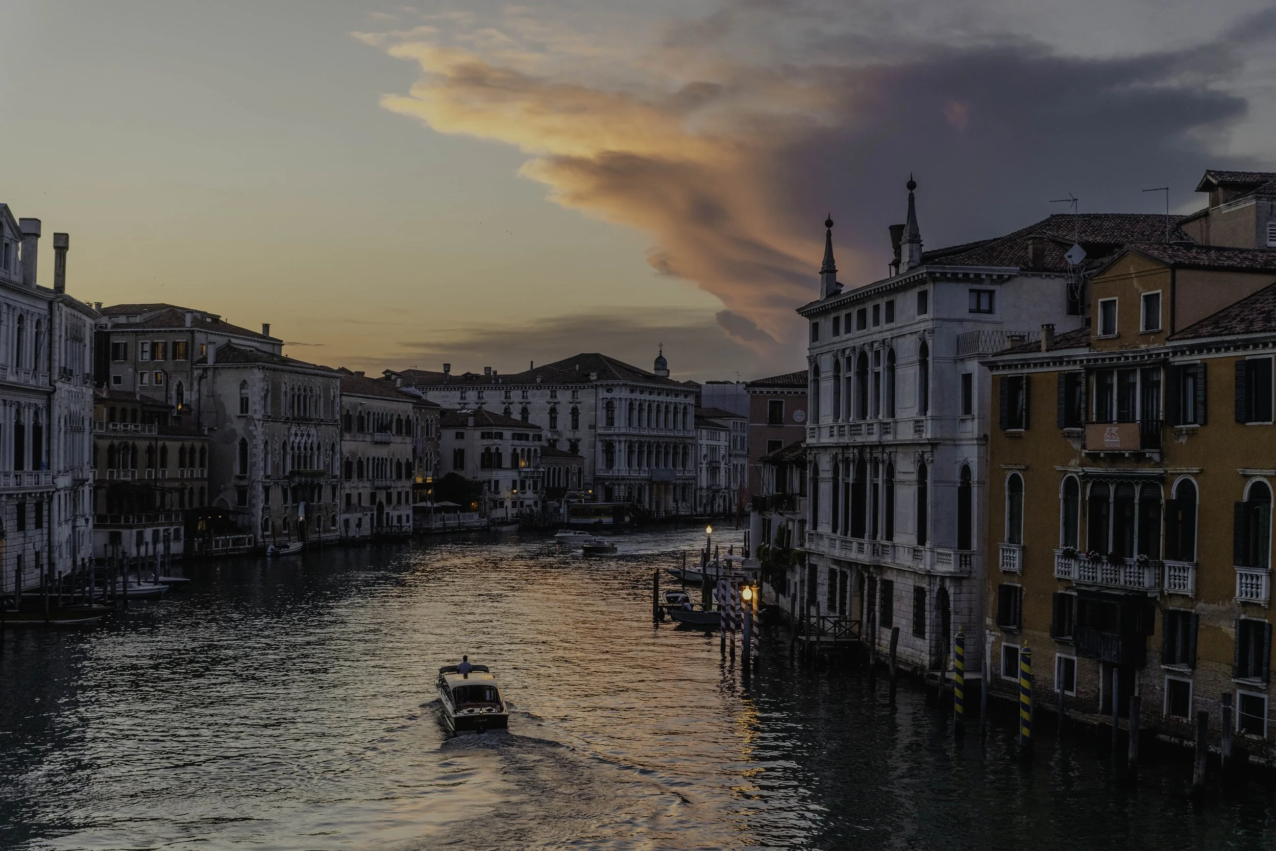 Venice - Social Resolution - 128.jpg