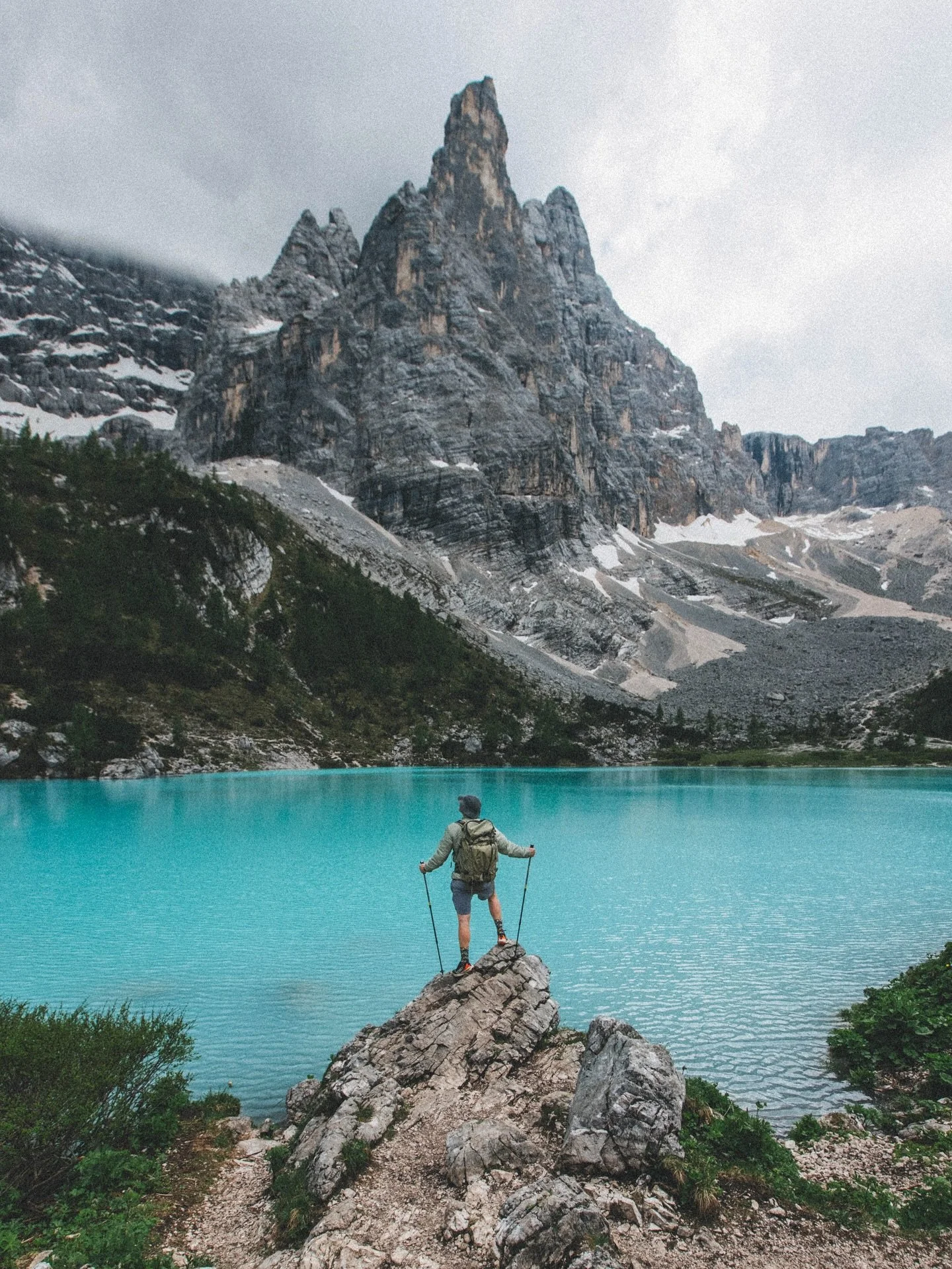 Spring in the Dolomites through the eyes of a South African photographer 😍

#dolomites #dolomites4you #italy #landscapephotography