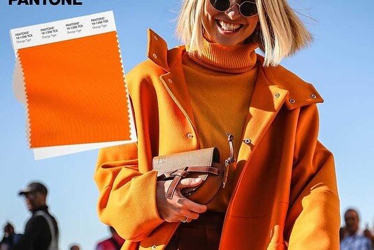 Osez les#orangecolors pour la saison 22-23. #style #stylish #fashionstyle #fashionblogger #cbstyledevie #pantone