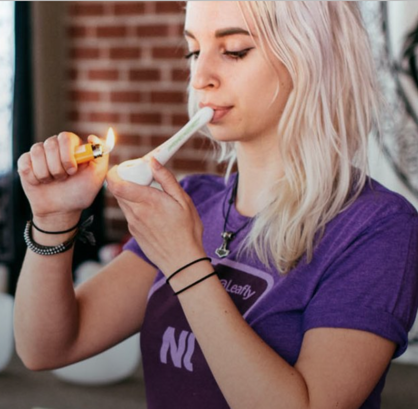 medicinal-mindfulness-psychedelic-cannibis-leafly.png