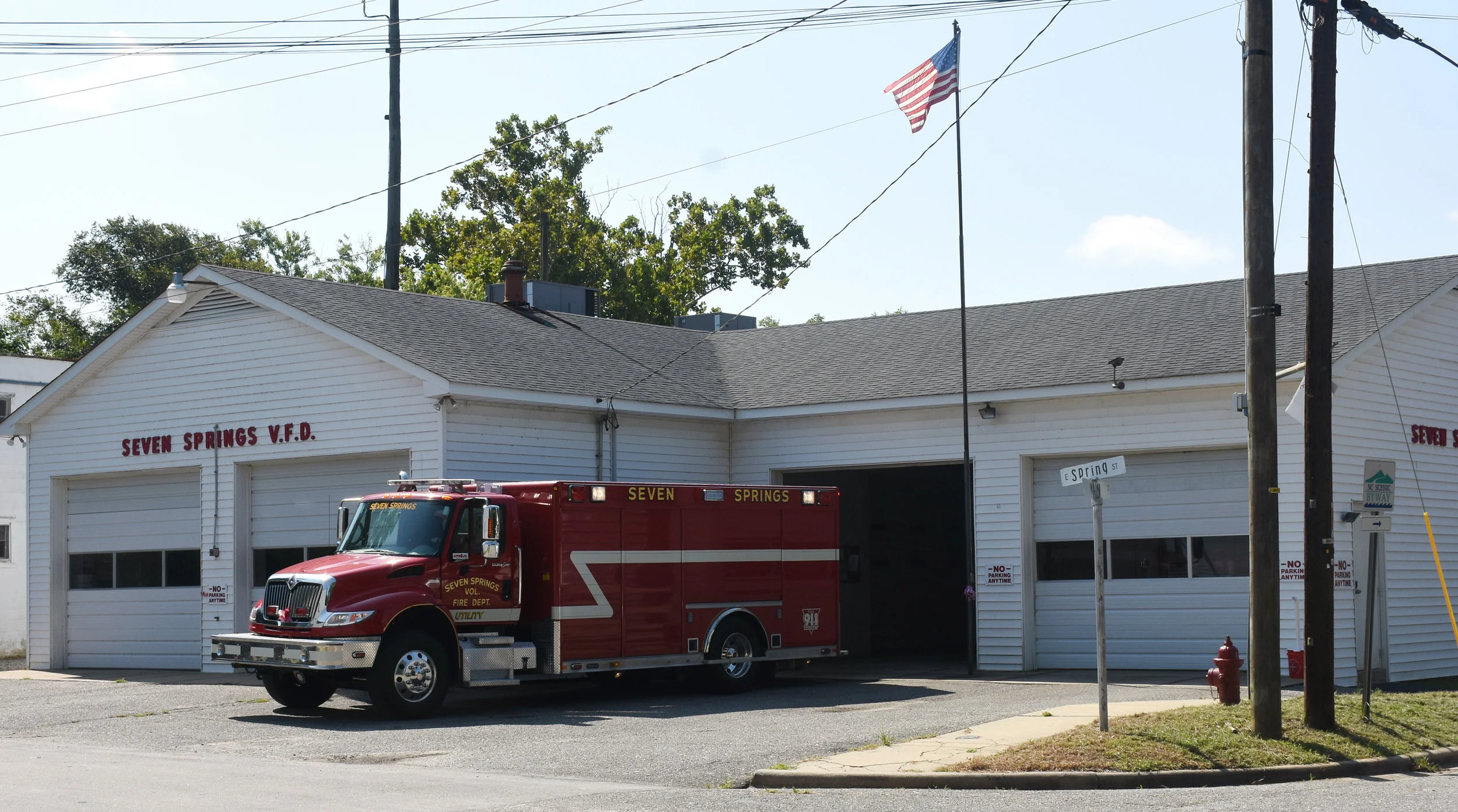 The old SSVFD building on Main Street. Photo by Linda Whittington / Neuse News