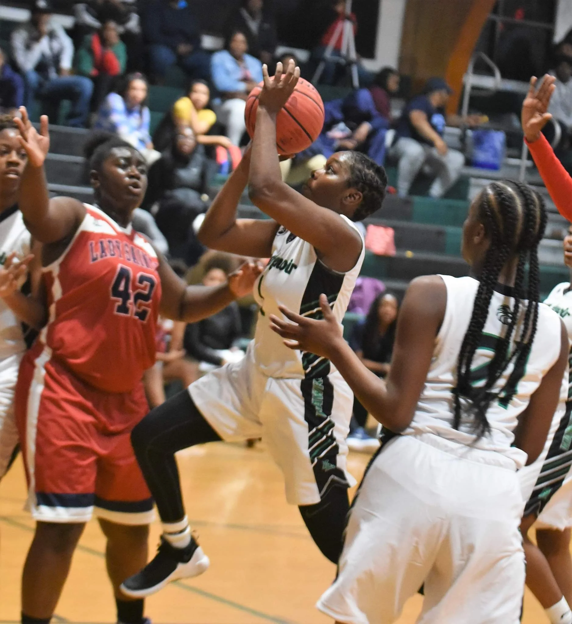 North Lenoir girls win, boys falter in home opener against Southern Wayne