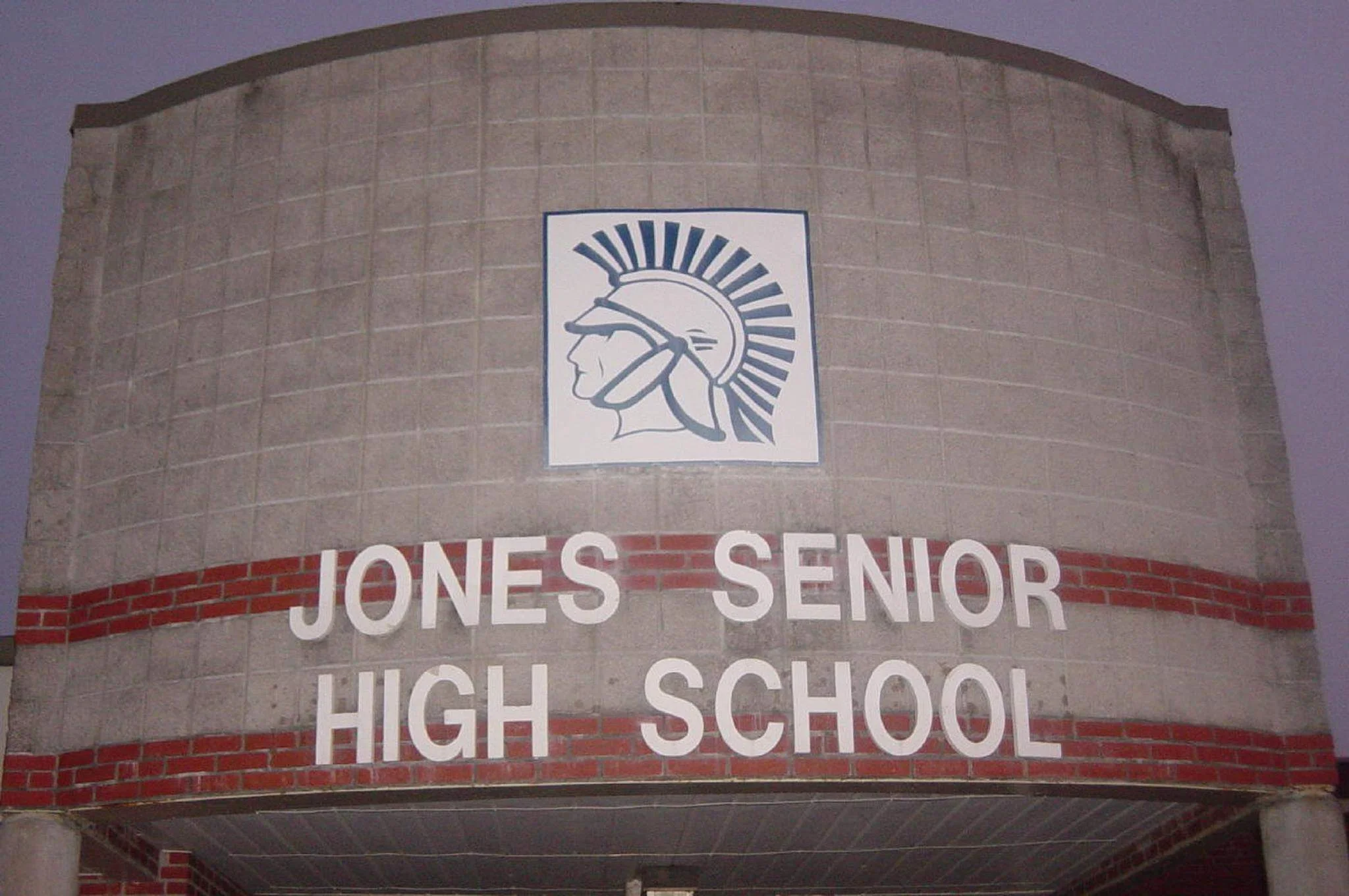 3-on-3 Basketball Tournament to be held Saturday to raise money for Jones Senior
