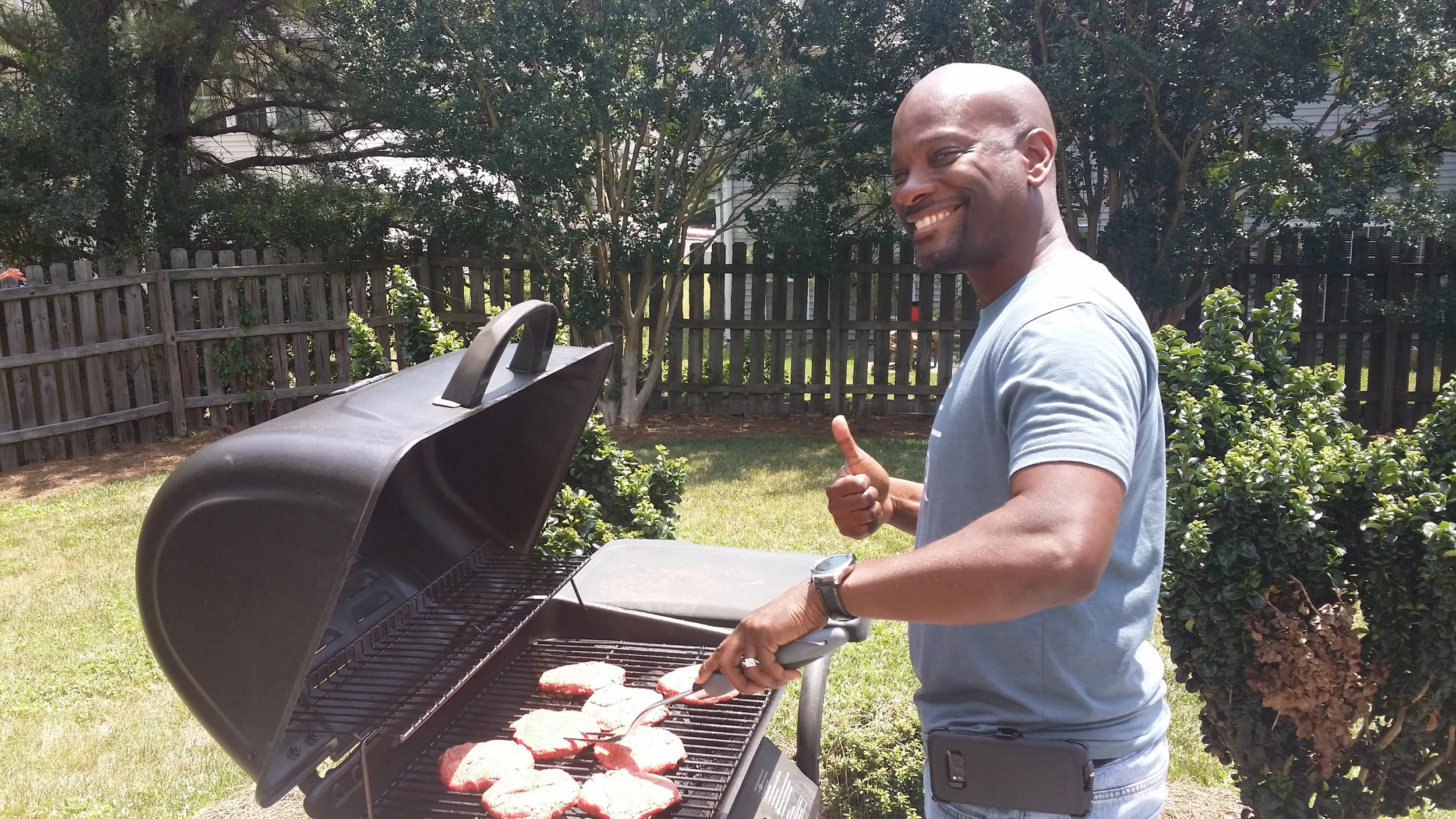 Mr. Suburbia 2019 at the grill / Photo by Jon Dawson