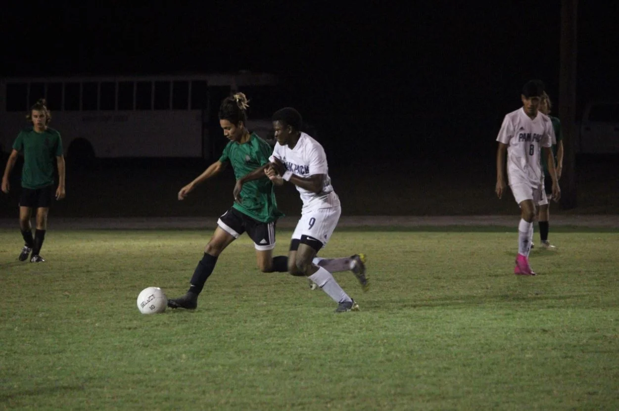 Hawks concede two goals to open second half, fall to Washington