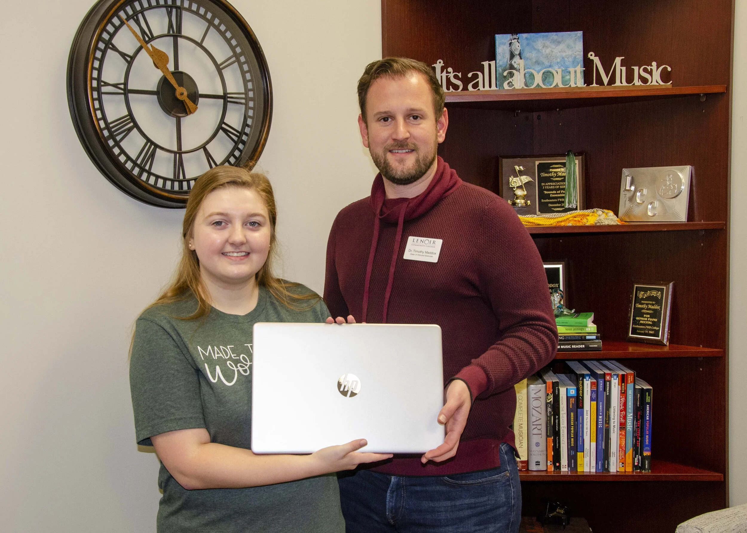 Moody receives LCC Arts and Sciences division award