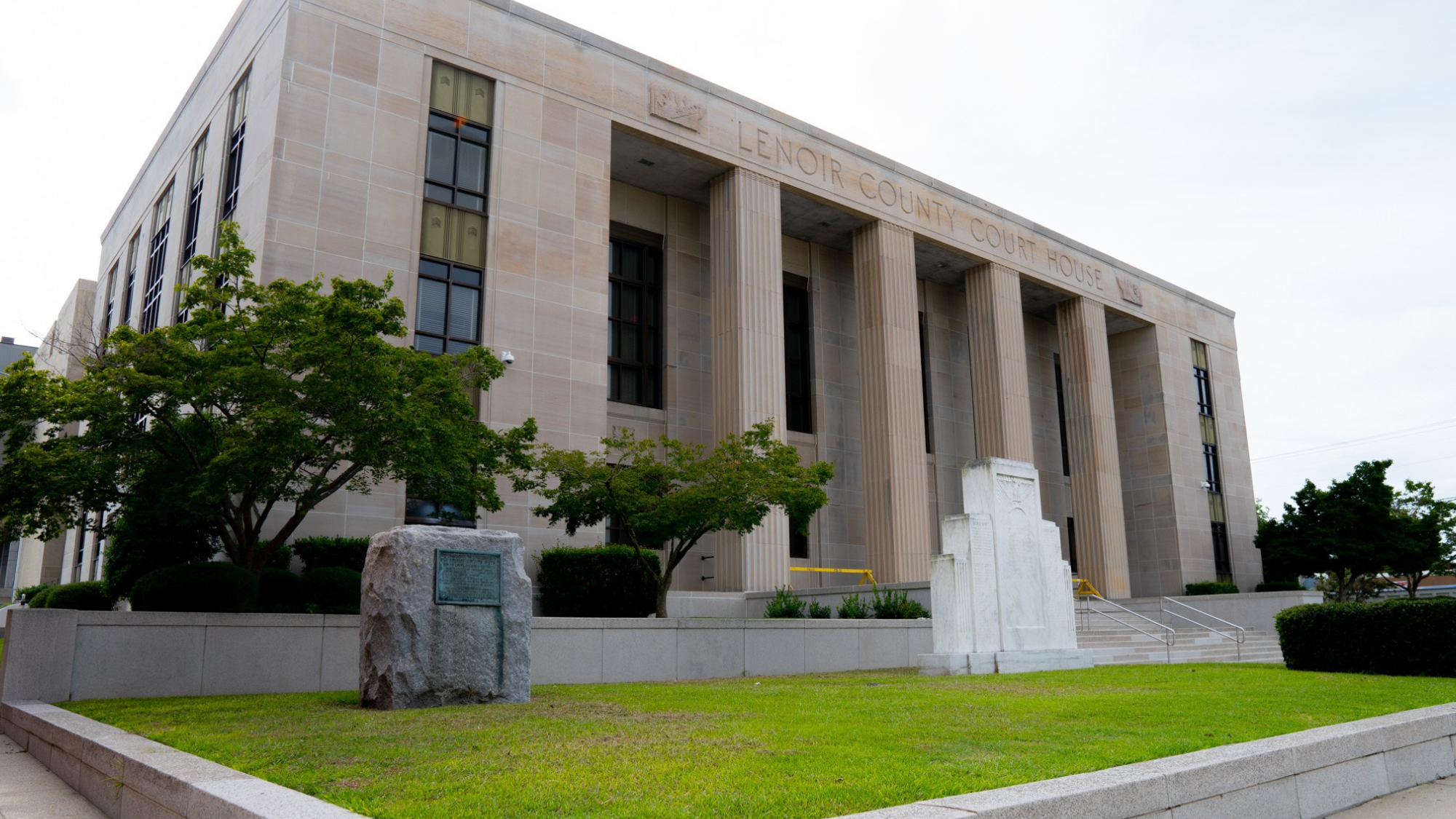 Lenoir County Courthouse to open on delayed schedule on Tuesday, Dec. 9