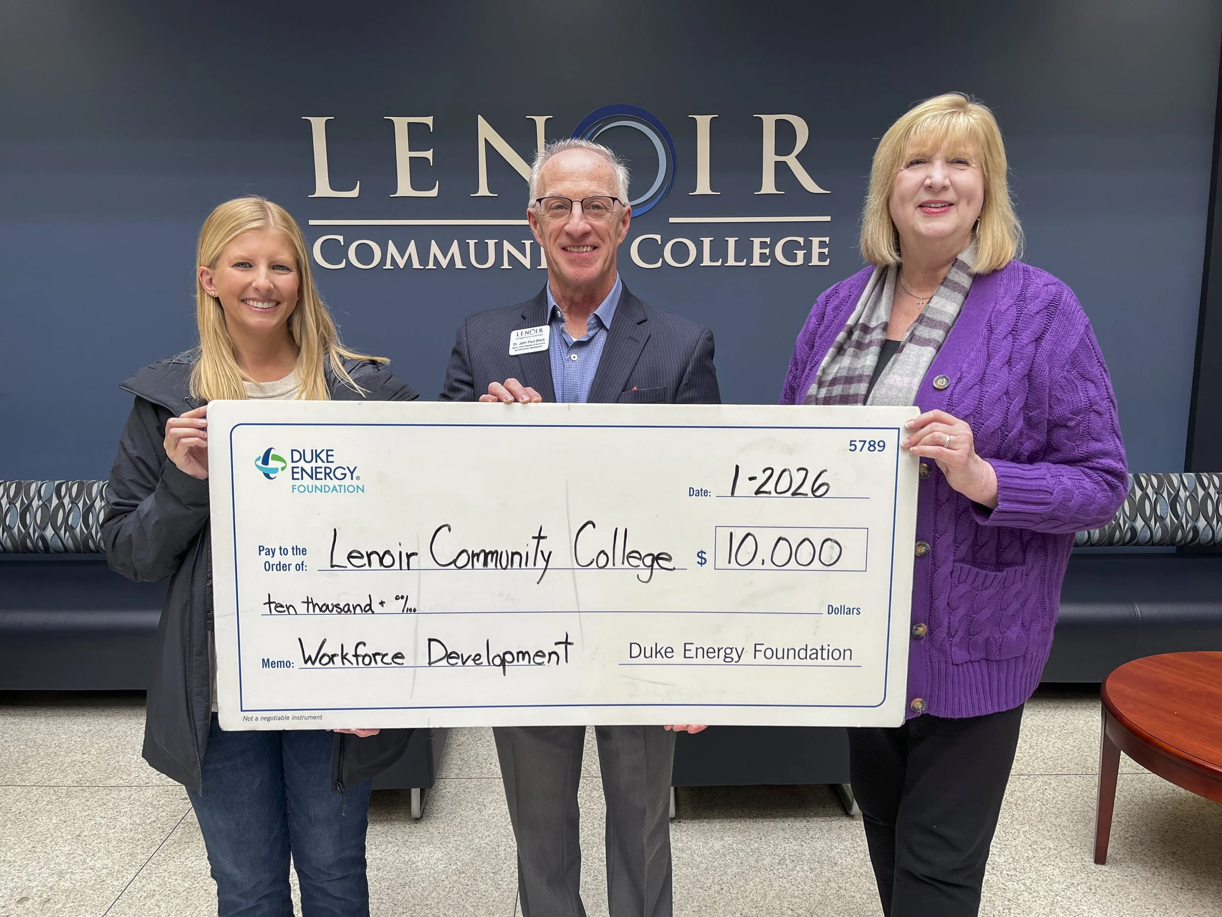 Duke Energy Foundation Awards $10,000 Grant to Lenoir Community College Foundation