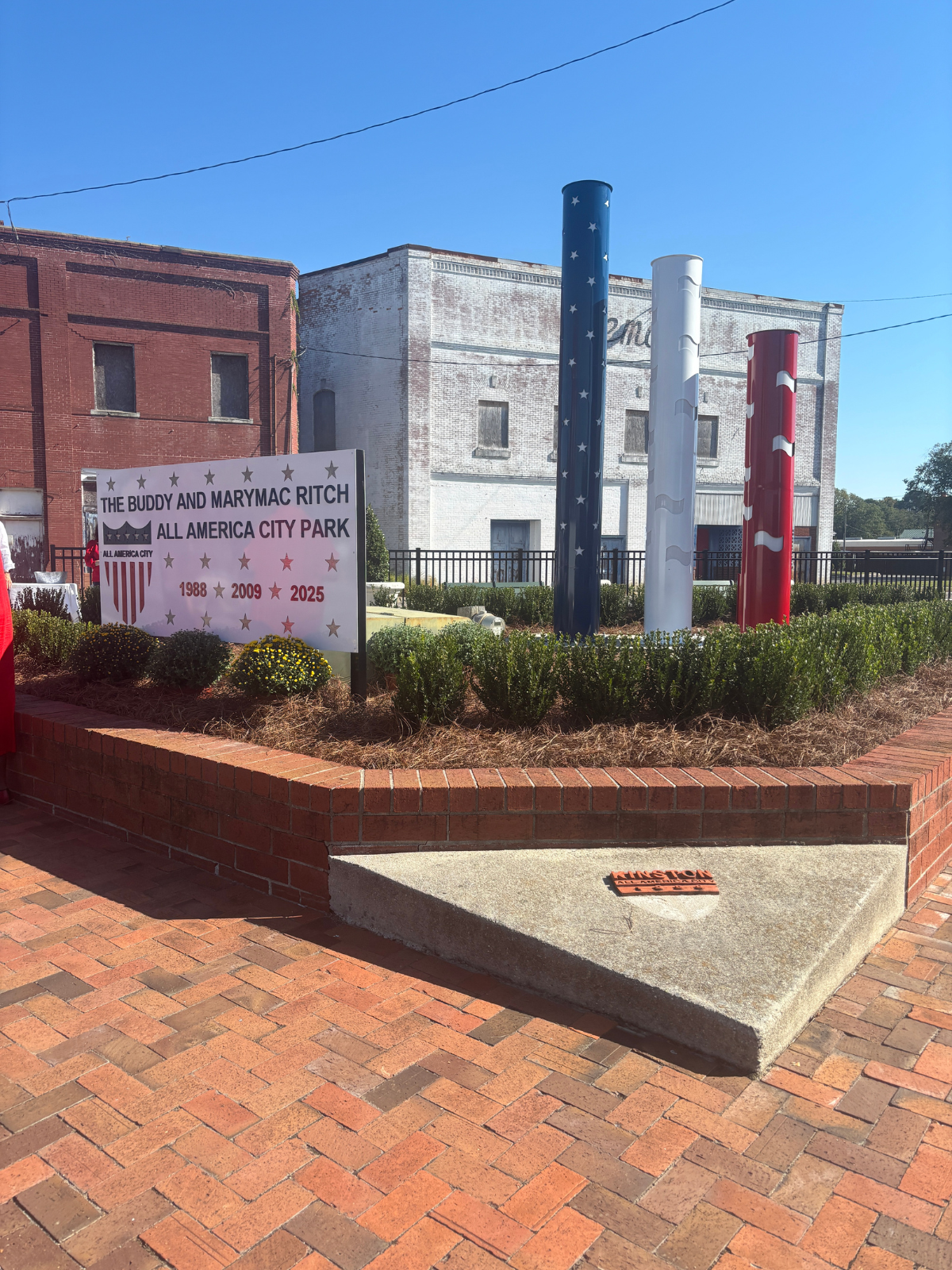Downtown Kinston park rededicated in honor of Buddy and Mary Mac Ritch